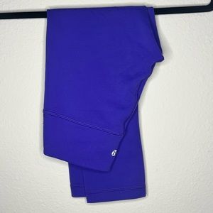 059. Lululemon Purple Leggings - Size 4